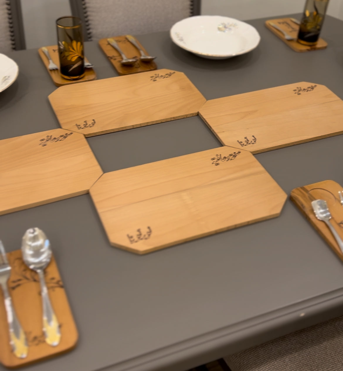 set de table 100% en hetre allemand ( 3 pieces au lieu de 2 )