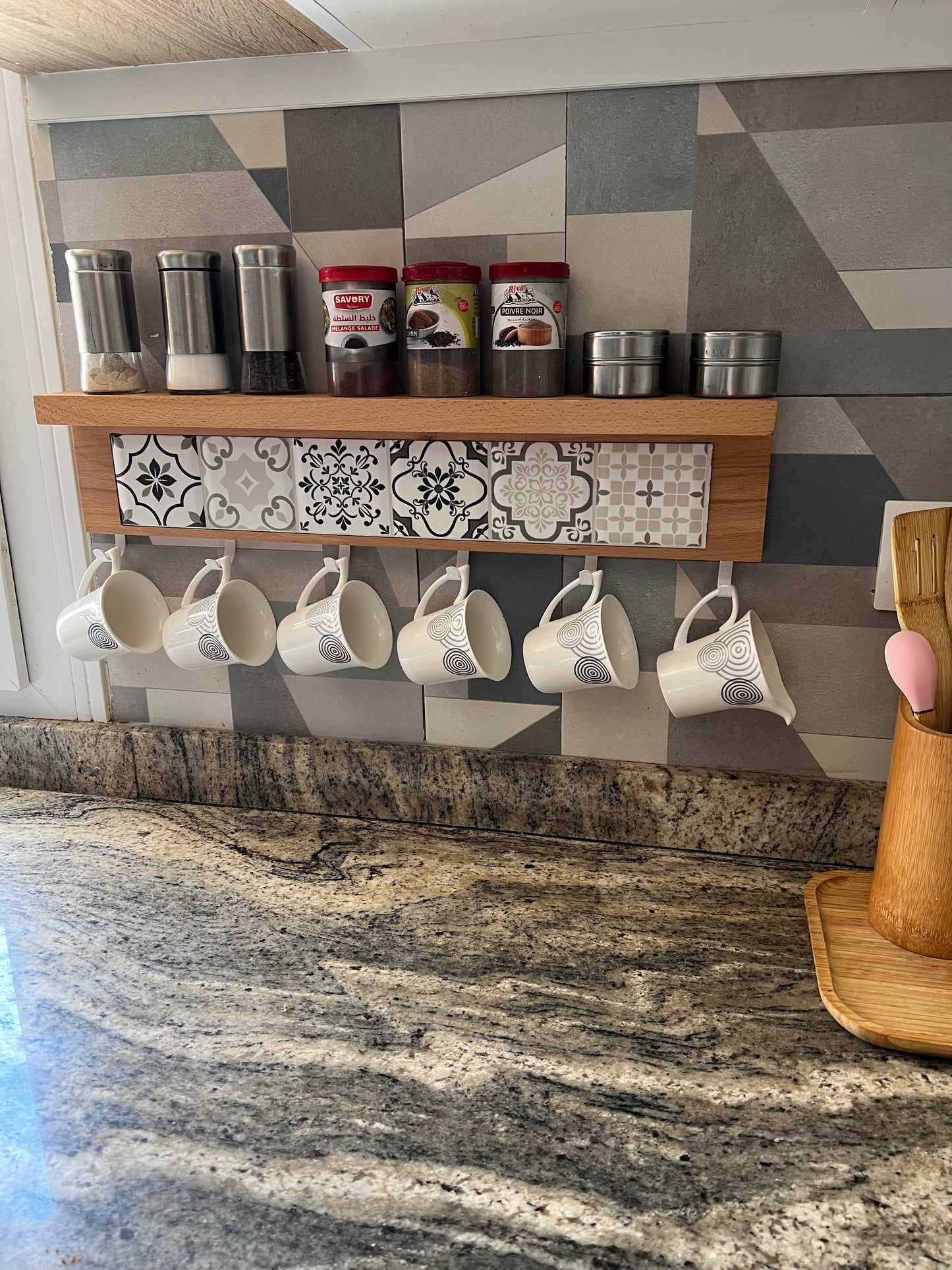 élément  100% hetre + Zelidj algerien