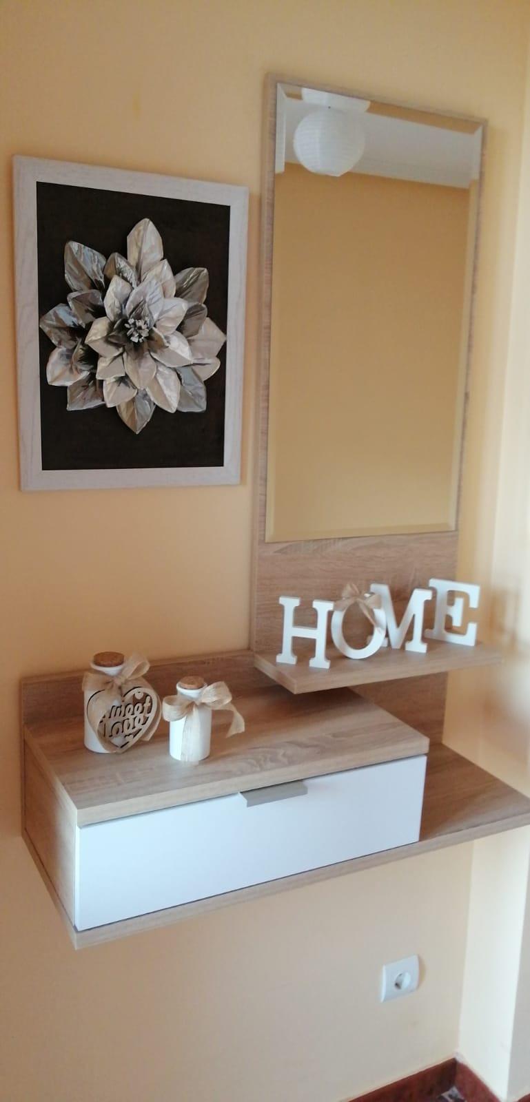 Meuble d'Entrée - Meuble de Rangement Scandinave et Moderne, avec Tiroir, Miroir et 3 Tablettes Résistantes et Stables, Blanc et Chêne Sonoma